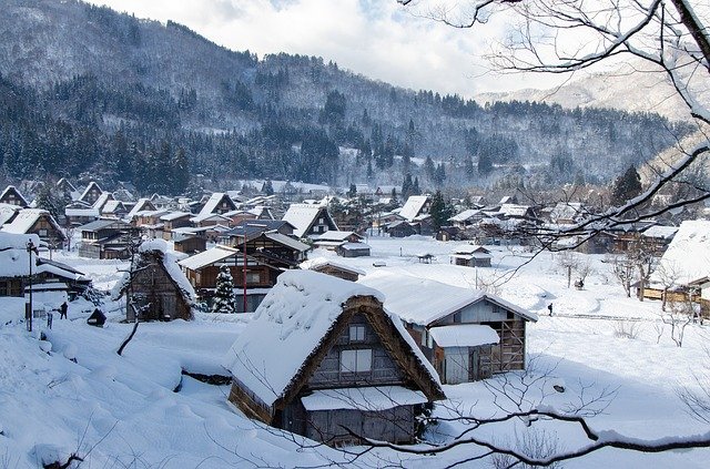 Japanreise: Dorf Shirakawa-go im Winter